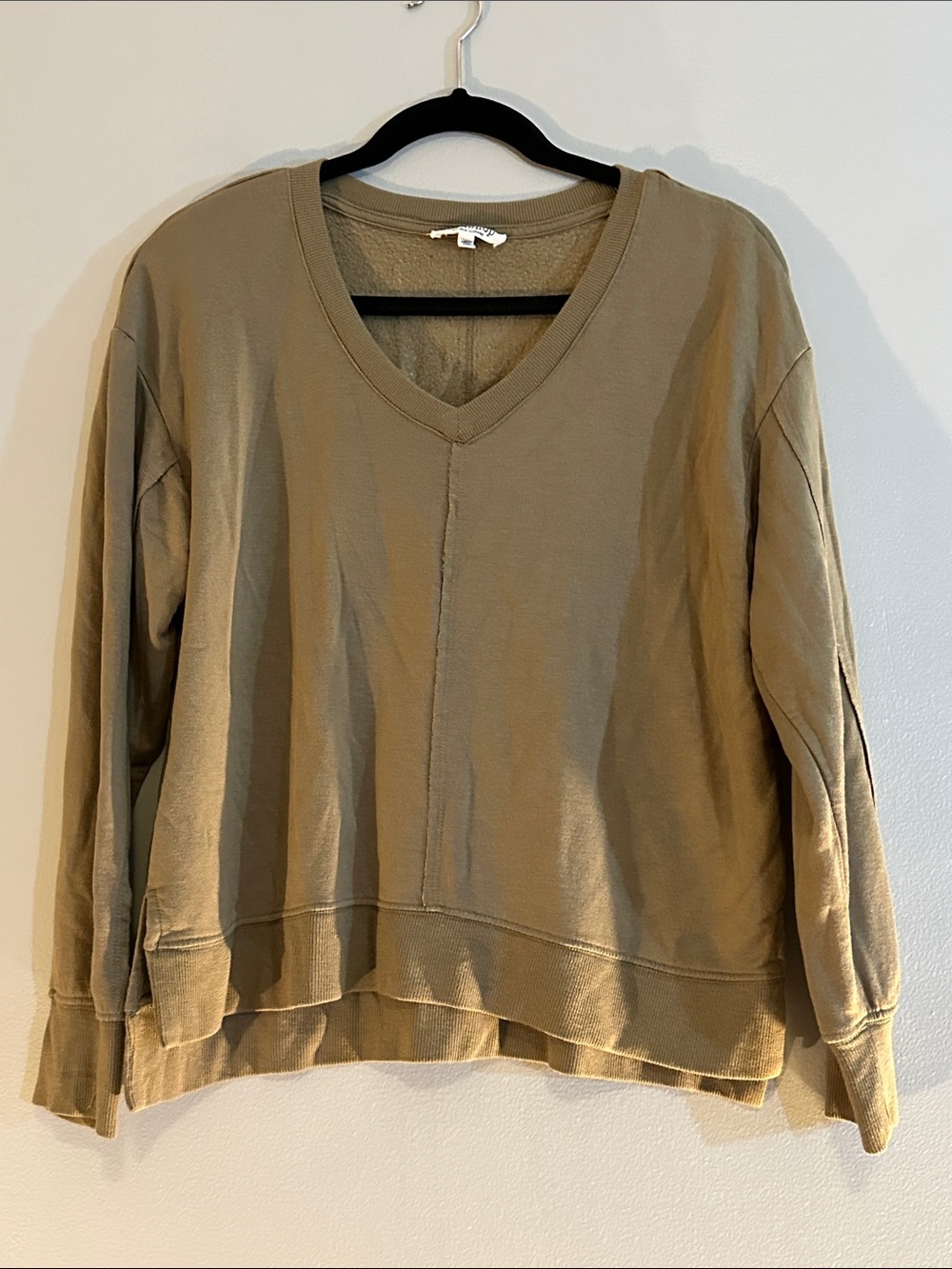 NWOT olive Workshop Republic Clothing sweatshirt size large